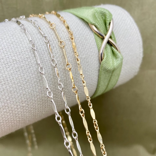 Silver Chain: Dapped Link & Bar